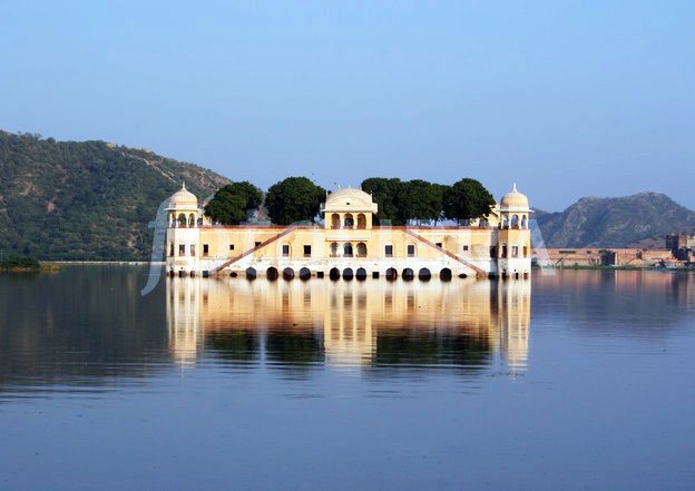 Golden Triangle Train Tour Package